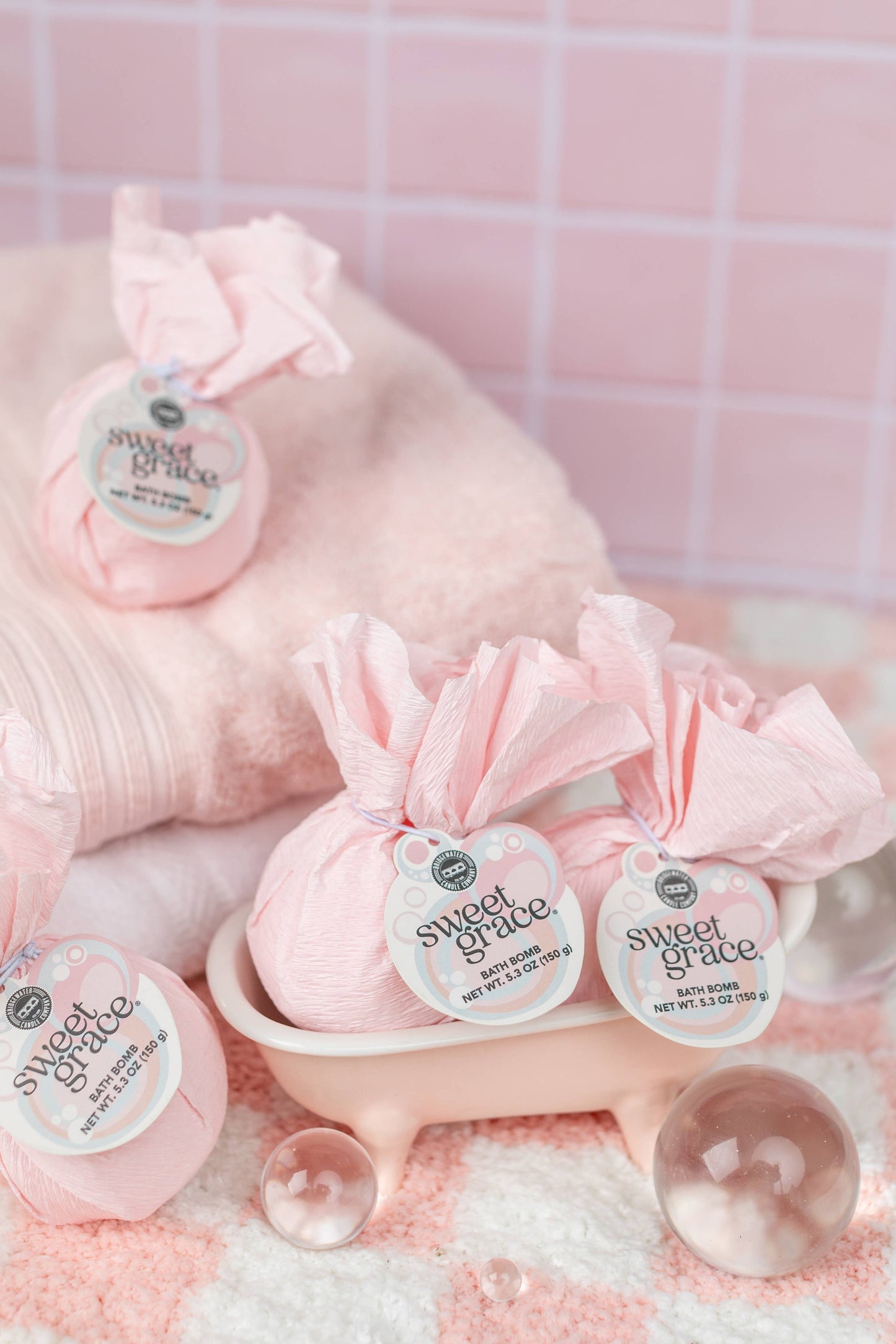 Bridgewater Candle Company - Sweet Grace Bath Bomb