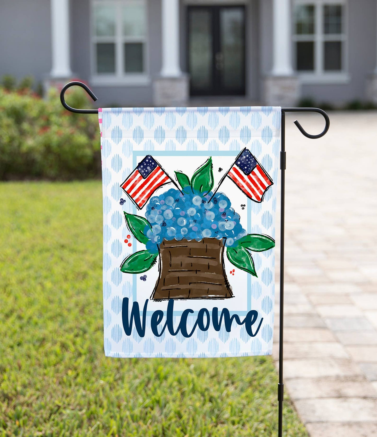 The Navy Knot - July 4th Garden Flag - Hydrangea Bouquet: 12" x 18" - Double-Sided
