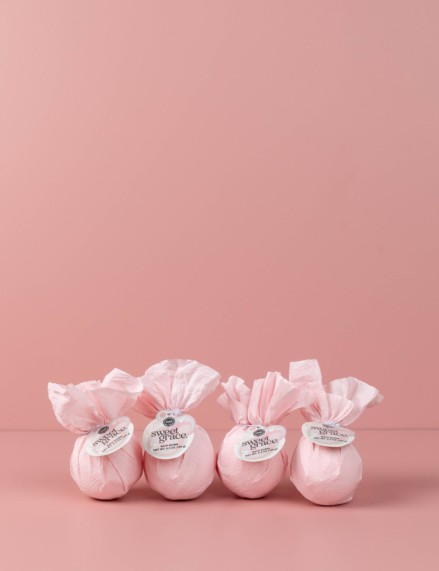 Bridgewater Candle Company - Sweet Grace Bath Bomb