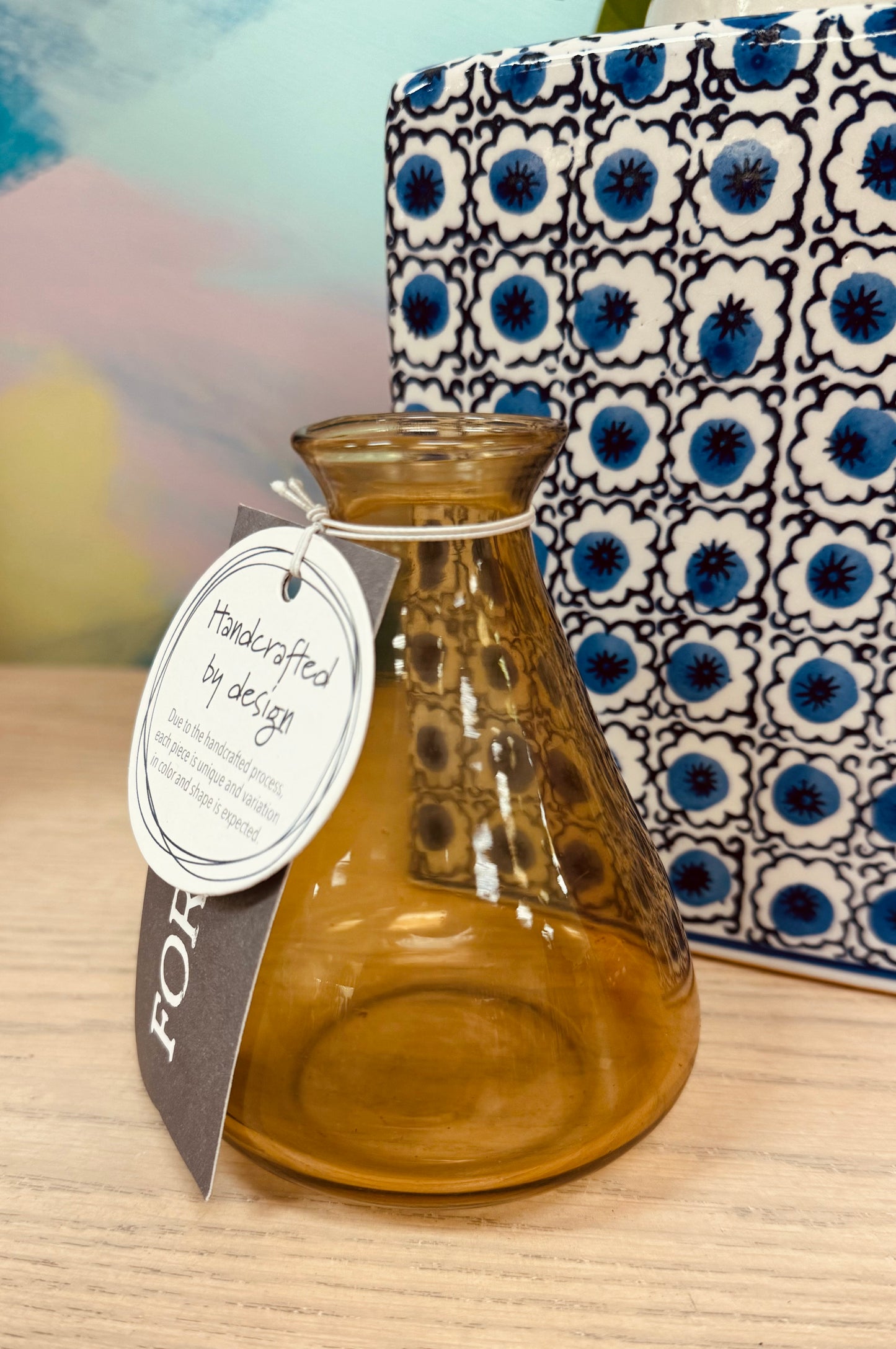BUD VASE AMBER