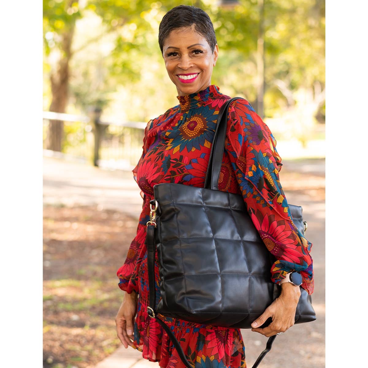 Viv&Lou - Black Parker Puffy Tote