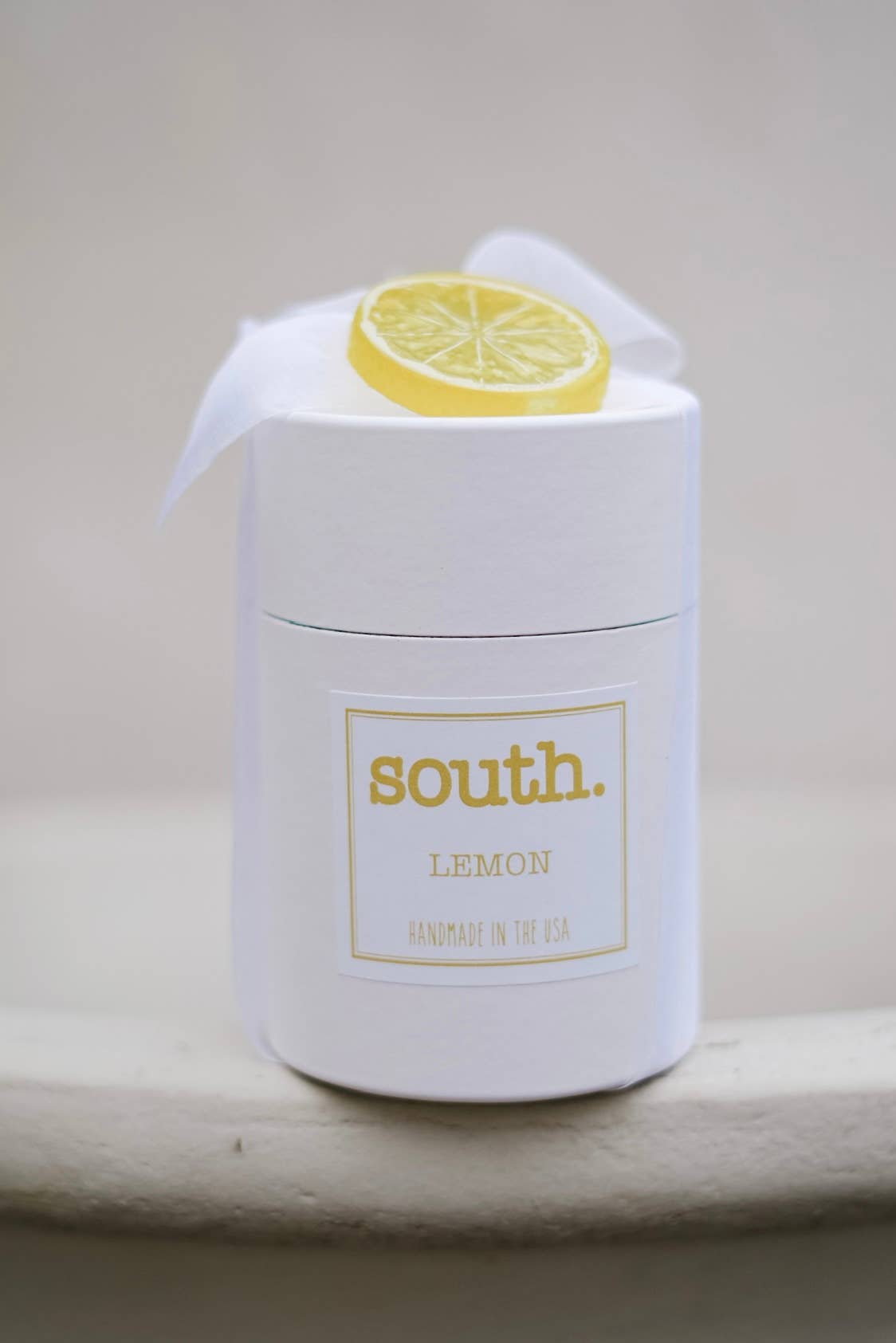 The South Candle - Lemon Scented Soy Wax Filled Candle,mini