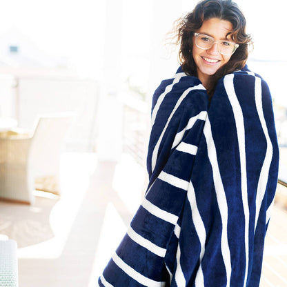 Viv&Lou - Navy Stripe Blanket