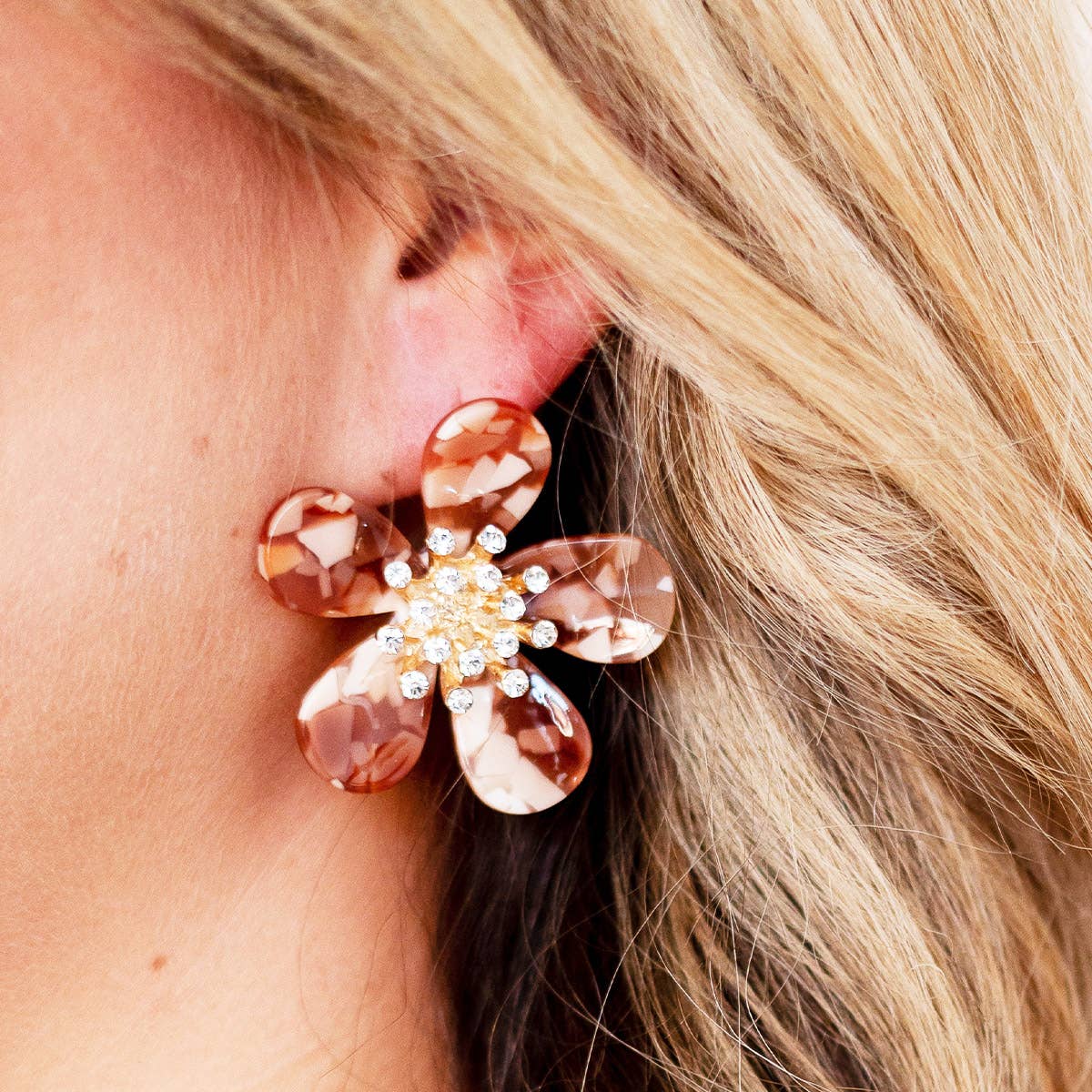 Viv&Lou - Almond Melrose Earrings