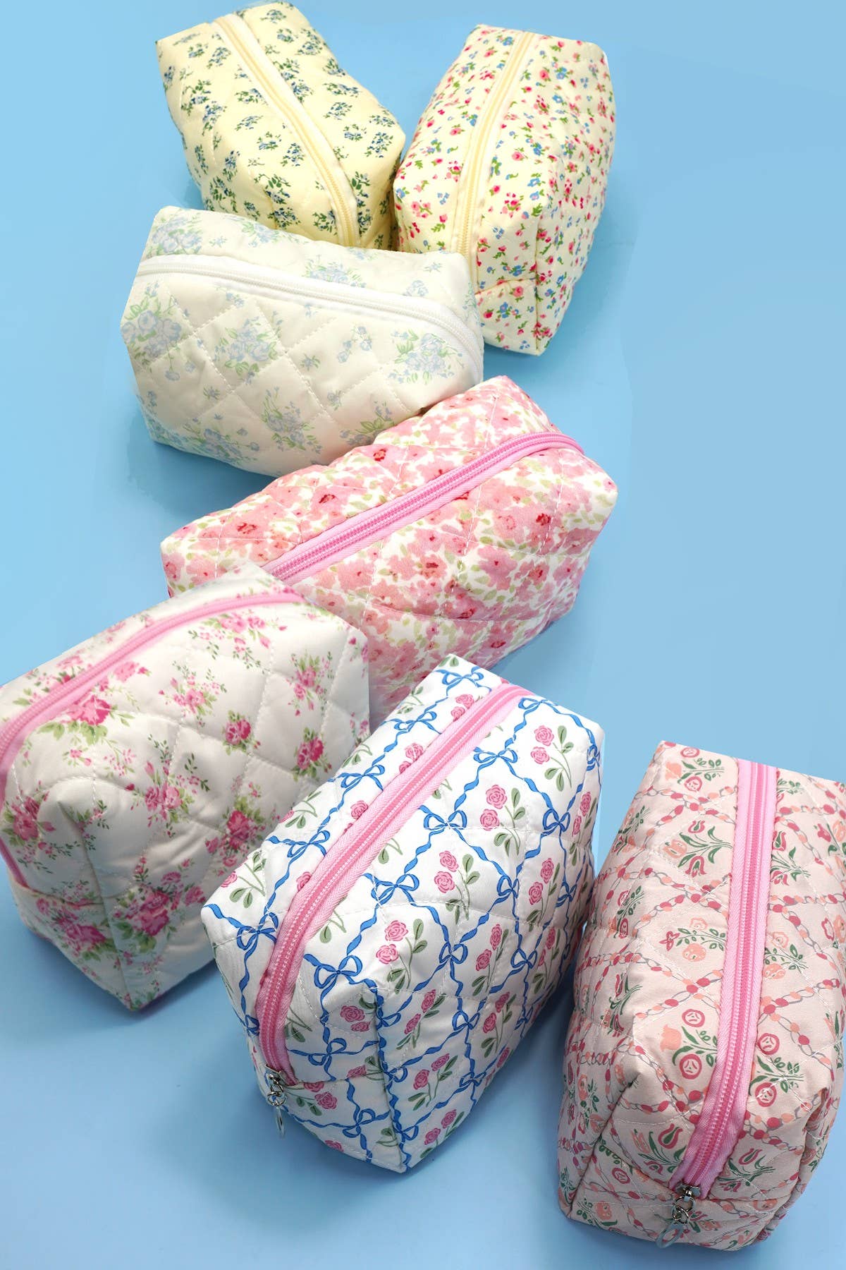 JOSSLYN by wall to wall - FLORAL TOILE PATTERN MAKEUP COSMETIC POUCH BAG | 40P562: G