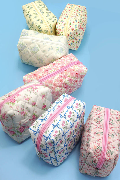 JOSSLYN by wall to wall - FLORAL TOILE PATTERN MAKEUP COSMETIC POUCH BAG | 40P562: G