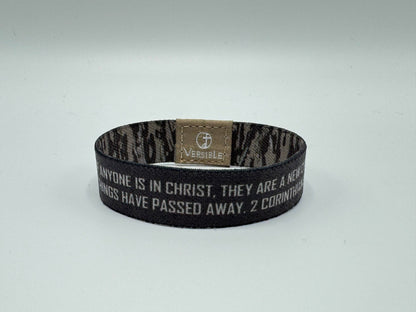 Versible - Tree Bark Camo / 2 Corinthians 5:17: Small