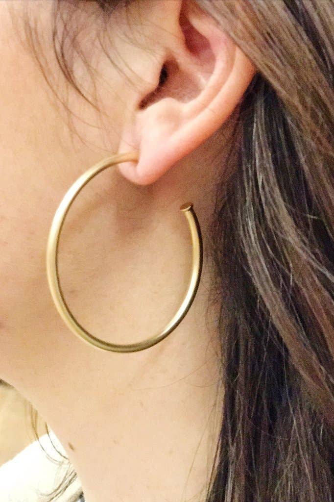 The Best Of Hoops Earrings: Matte Silver