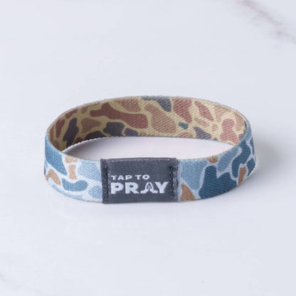 Versible - Tap To Pray® Wristband – River Rock Camo - Sahara and Copper: X-Small