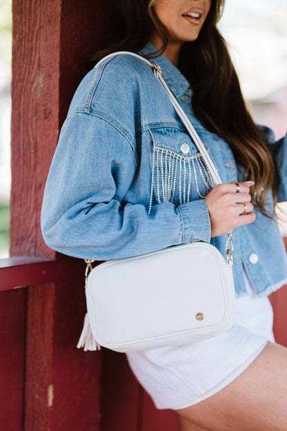 modern+chic - Dolly Vegan Leather Crossbody Clutch Purse with Tassel: Platinum White